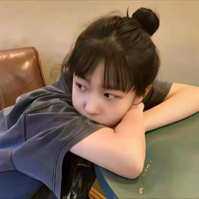 黑夜里的眼睛